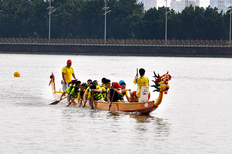 第三屆“華章杯”嶺南校友龍舟聯誼賽圓滿舉辦