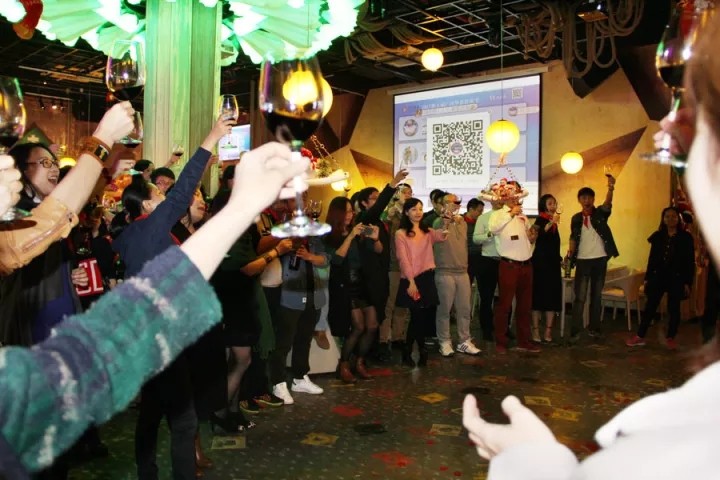 【平安夜 搞事情！】雄松華章第六屆狂歡夜，約您一起搞事情！