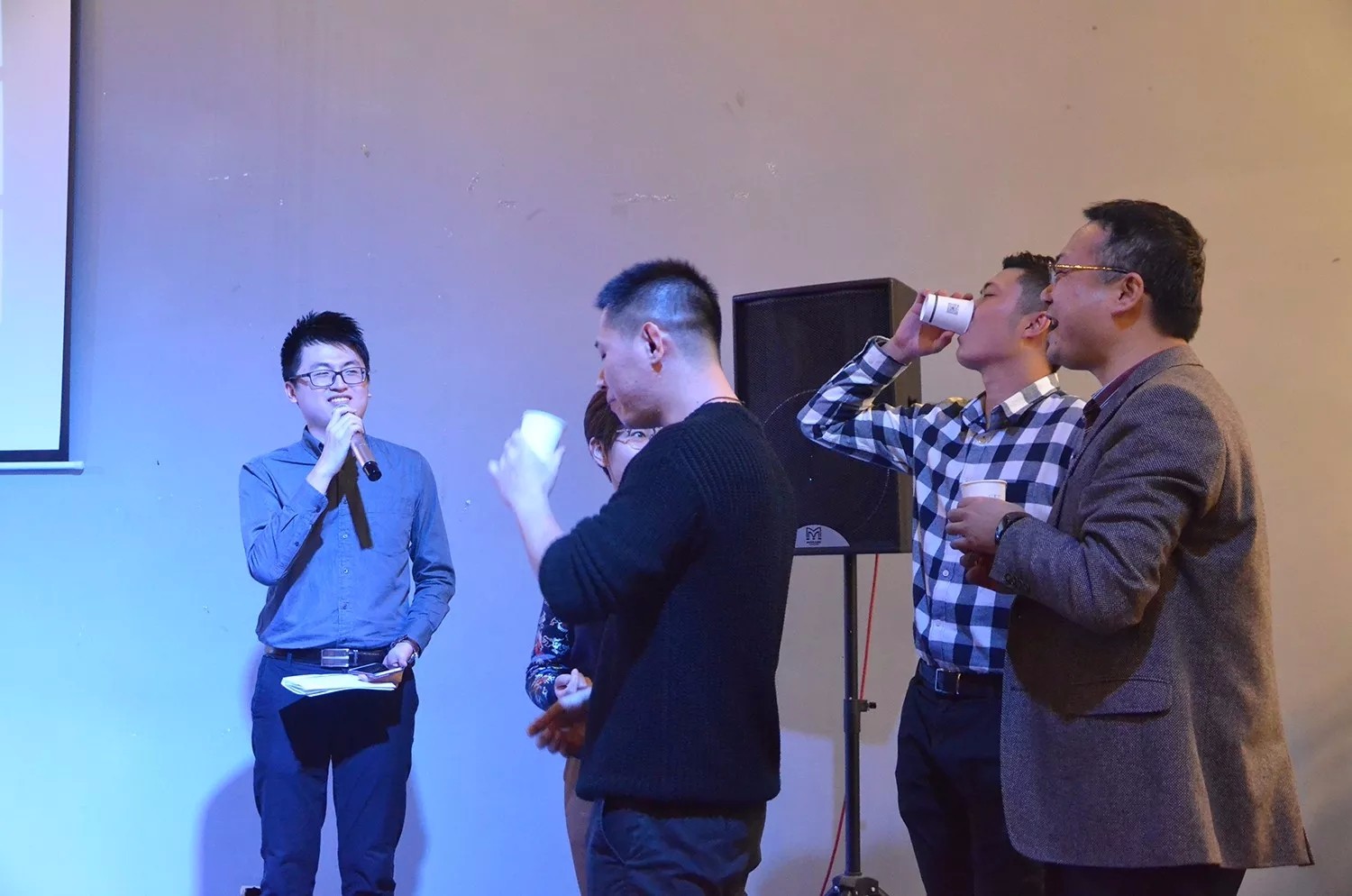 平安夜 搞事情！華章一線牽，珍惜這段緣！